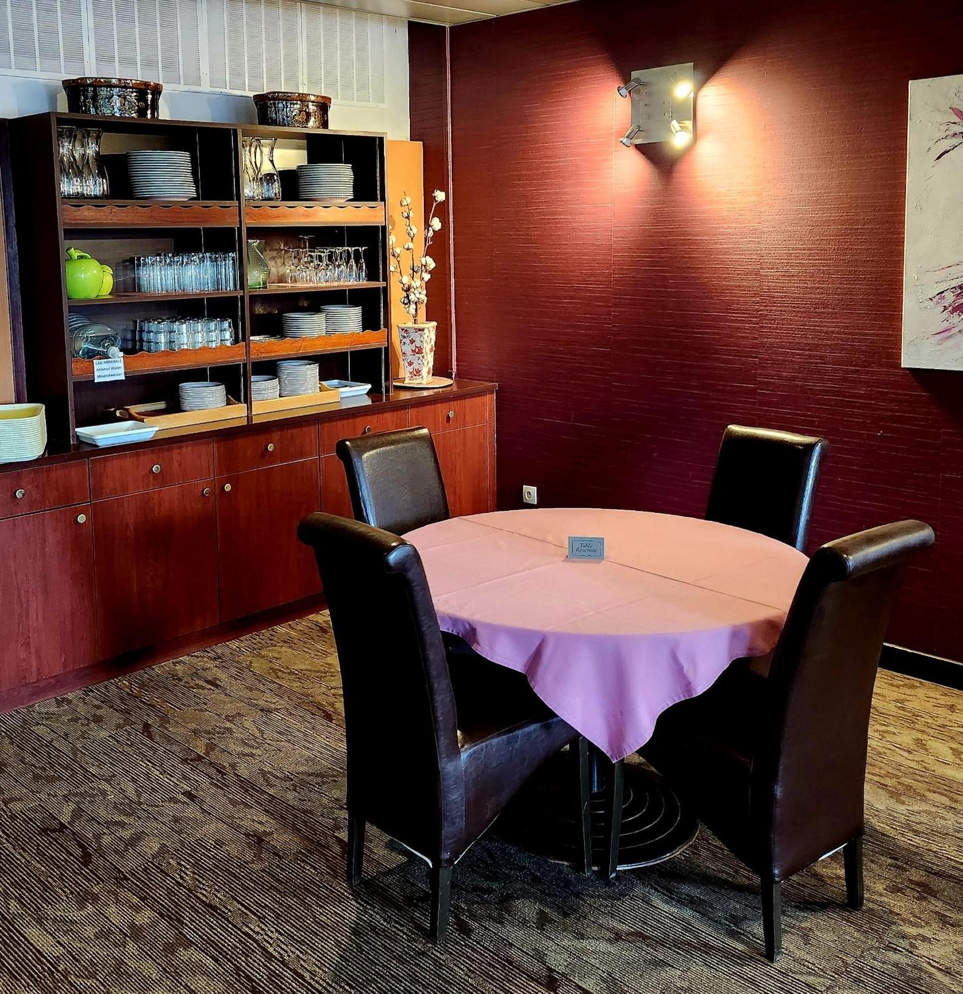 The Originals City, Hotel Le Forum, Strasbourg Nord Schiltigheim Ngoại thất bức ảnh